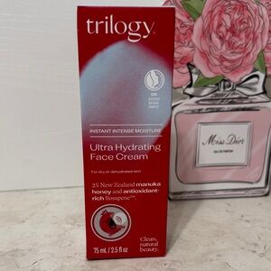 Trilogy ultra hydrating Face Cream